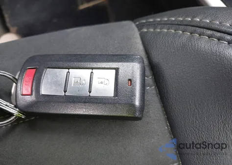 2019 Mitsubishi Outlander Le z USA, uszkodzony, nr VIN JA4AZ3A34KZ028820